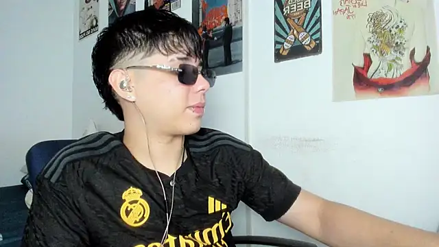 nathan x1 online show from December 2025 01:16:01 AM