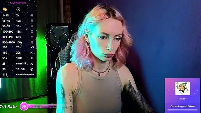 Snapshot of _HelenCarter chatting on May 2026 08:39:01 PM HelenCarter online show from May 2026 08:39:01 PM