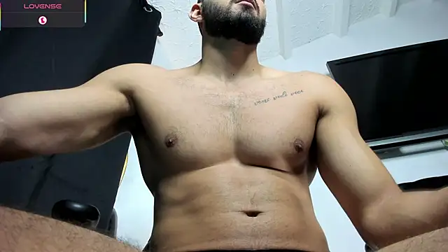 Snapshot of Joao_Batista_Oficial chatting on November 2025 02:27:02 AM Joao Batista Oficial online show from November 2025 02:27:02 AM