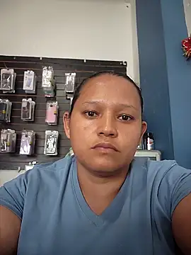 Chicapicante online show from April 2026 06:32:02 PM