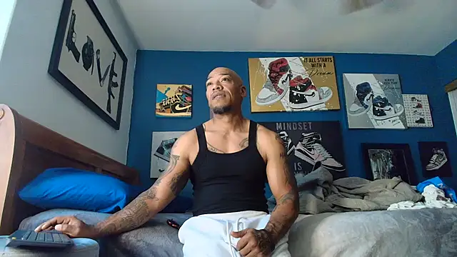 athephenomenal1 online show from November 2025 05:17:02 PM