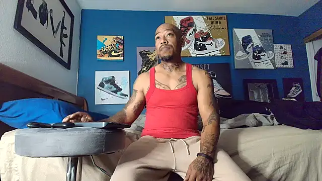 athephenomenal1 online show from November 2025 02:32:01 PM