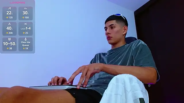 Valerio 20 online show from February 2025 05:15:01 AM