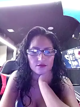 AdelinaMiran90 online show from October 2025 04:03:01 AM