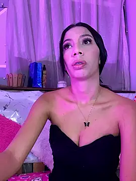 Lina10 online show from January 2026 10:27:02 PM