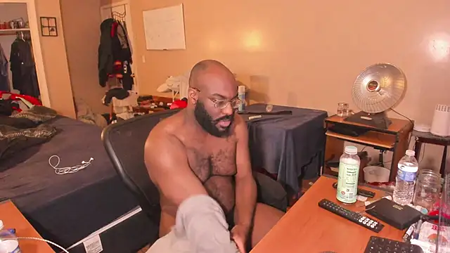 MrChuckDailyXXX online show from February 2026 10:37:02 AM