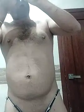 Rober2230 online show from January 2025 04:50:01 AM