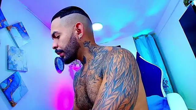 Snapshot of Adil_aminn chatting on December 2025 01:35:01 PM Adil aminn online show from December 2025 01:35:01 PM