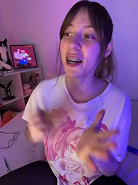  nobara   online show from December 2025 04:40:02 AM