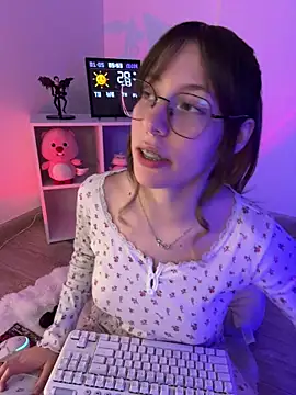  nobara   online show from December 2025 03:18:02 AM