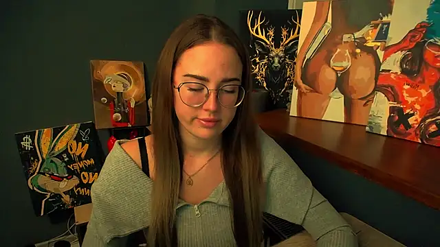 luxie milady online show from February 2026 01:11:01 PM