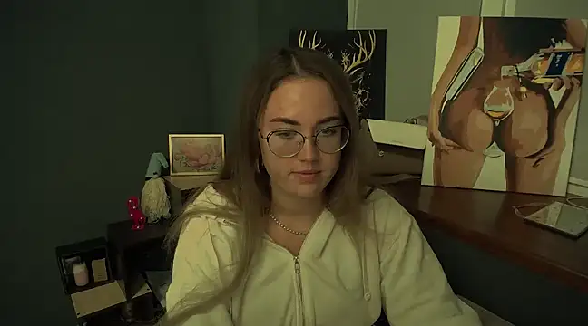luxie milady online show from January 2025 04:18:02 PM