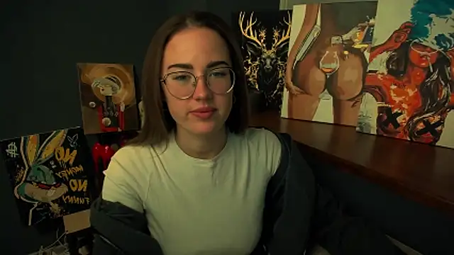 luxie milady online show from February 2026 01:10:01 PM