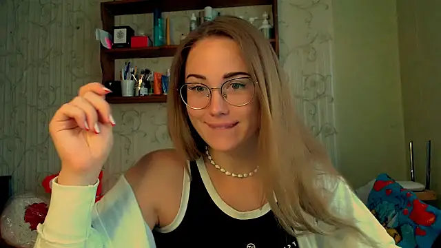 luxie milady online show from September 2025 09:15:01 AM