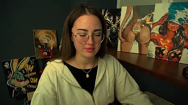 luxie milady online show from January 2026 01:39:01 PM