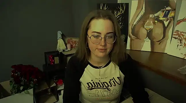 luxie milady online show from February 2025 05:01:02 PM