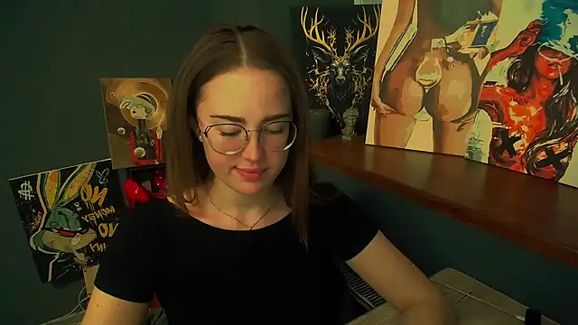 luxie milady online show from April 2026 12:50:02 PM