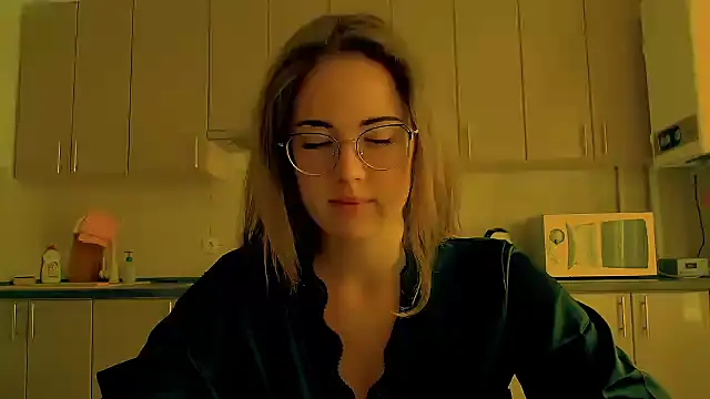 luxie milady online show from September 2025 07:51:01 AM