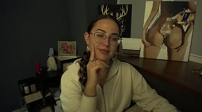 luxie milady online show from January 2025 01:38:01 PM