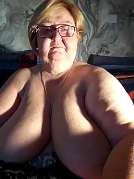 Snapshot of Awn290668 chatting on October 2025 05:28:01 AM Awn290668 online show from October 2025 05:28:01 AM