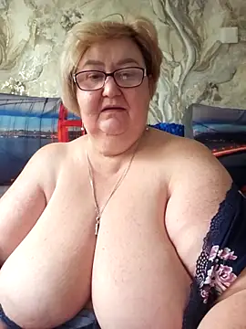 Snapshot of Awn290668 chatting on October 2025 05:40:02 AM Awn290668 online show from October 2025 05:40:02 AM