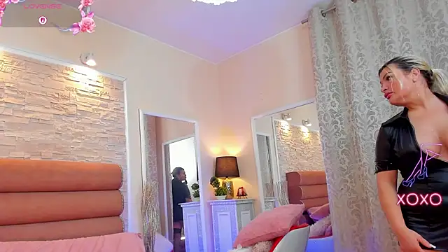 ArianaCroft online show from March 2026 06:48:02 AM