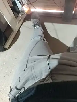 OLAJONES online show from June 2026 03:35:02 PM