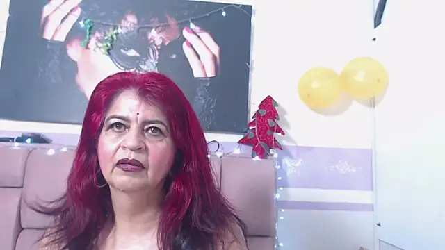 RoxetteMature online show from November 2025 12:17:01 PM