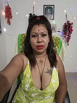 YOUR LOVELY-40 online show from June 2026 05:47:02 PM