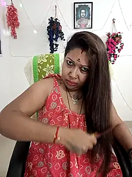 YOUR LOVELY-40 online show from March 2026 12:07:02 PM