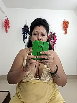 YOUR LOVELY-40 online show from September 2025 03:01:02 PM