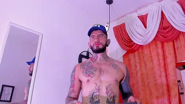 dilan scootk  online show from March 2026 07:26:02 PM