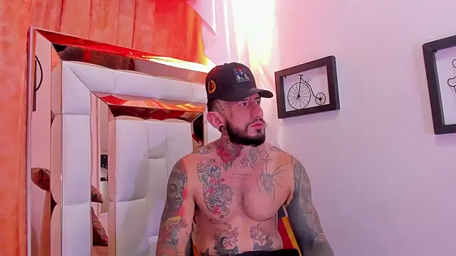 dilan scootk  online show from April 2026 07:20:02 PM