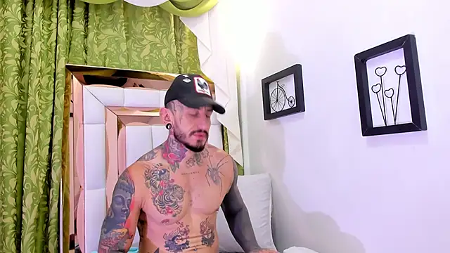 dilan scootk  online show from October 2025 07:28:01 PM