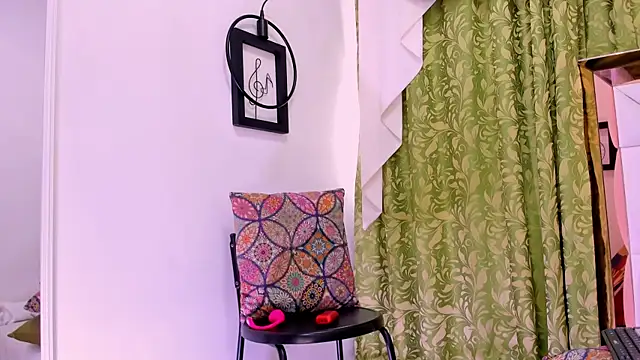 dilan scootk  online show from December 2025 07:27:01 PM