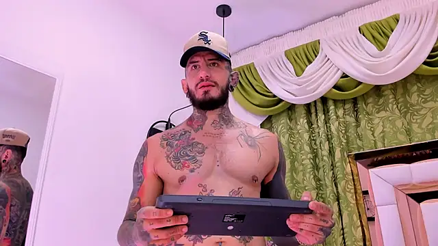 dilan scootk  online show from December 2025 03:12:01 PM