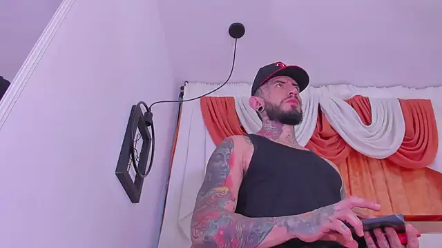 dilan scootk  online show from February 2026 11:23:01 AM