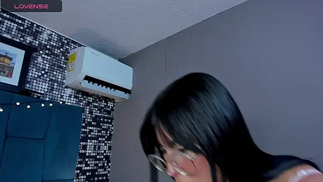 Snapshot of naoko_kirino chatting on February 2025 09:26:02 PM naoko kirino online show from February 2025 09:26:02 PM