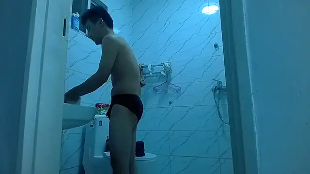 Snapshot of kisstoyousoon2024 chatting on March 2025 10:42:01 PM kisstoyousoon2024 online show from March 2025 10:42:01 PM