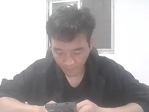 Snapshot of kisstoyousoon2024 chatting on November 2025 06:36:02 PM kisstoyousoon2024 online show from November 2025 06:36:02 PM