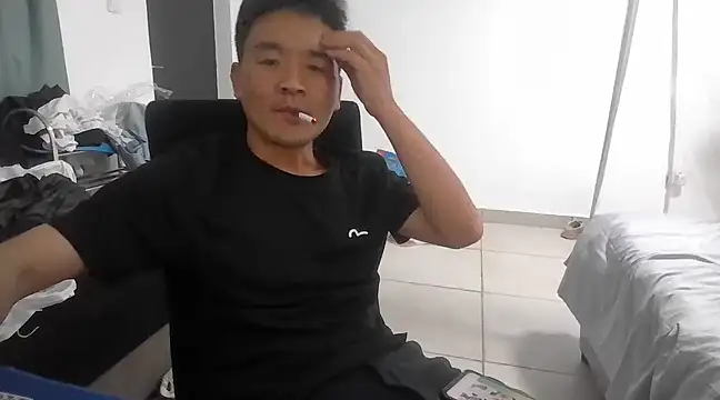 Snapshot of kisstoyousoon2024 chatting on March 2025 07:29:02 PM kisstoyousoon2024 online show from March 2025 07:29:02 PM