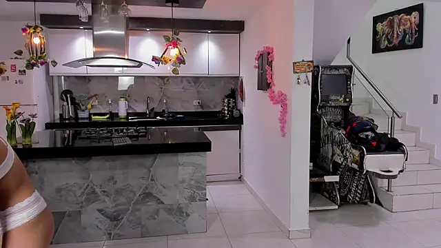 vicky wendy hot sexx online show from April 2026 05:33:01 AM