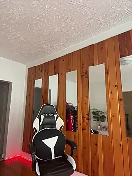 Blazerina online show from March 2026 04:36:02 PM