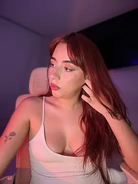 veronicaapink online show from November 2025 12:04:01 AM