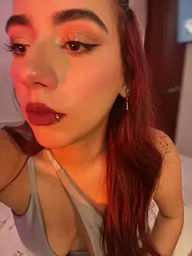 veronicaapink online show from November 2025 08:57:02 PM