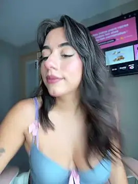 veronicaapink online show from March 2025 07:30:01 PM