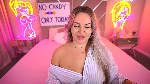 KiraCandyS online show from October 2025 08:06:02 PM