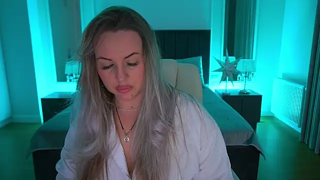 KiraCandyS online show from March 2026 09:08:01 PM