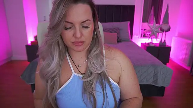 KiraCandyS online show from January 2026 09:08:01 PM