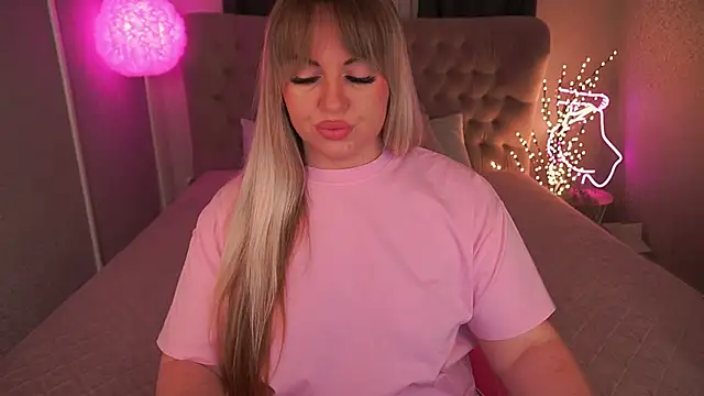 KiraCandyS online show from March 2025 08:43:02 PM